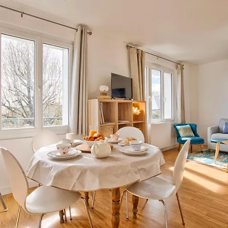 Cosy - Tram & Commerces A Pieds - Lumineux Appartement *